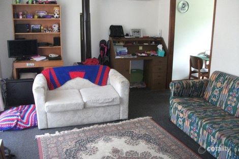 Property photo of 14 Fulton Close Bolton Point NSW 2283