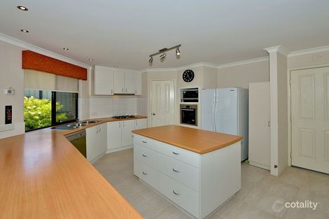 Property photo of 11 Jester Parkway Meadow Springs WA 6210