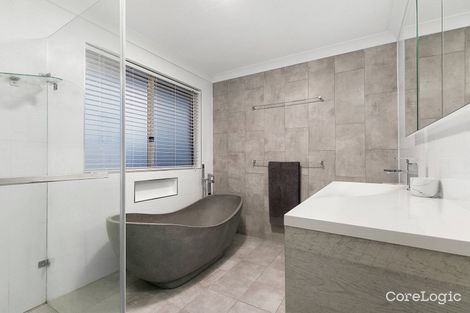 Property photo of 3 Snapper Close Green Valley NSW 2168