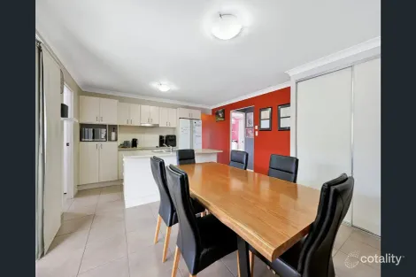 Property photo of 40 Clearview Avenue Thabeban QLD 4670