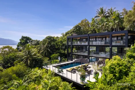 Property photo of 26 Island Point Road Port Douglas QLD 4877
