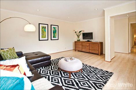 Property photo of 2/108 Blackburn Road Doncaster East VIC 3109