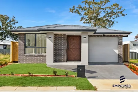 Property photo of 18 Argo Way Airds NSW 2560