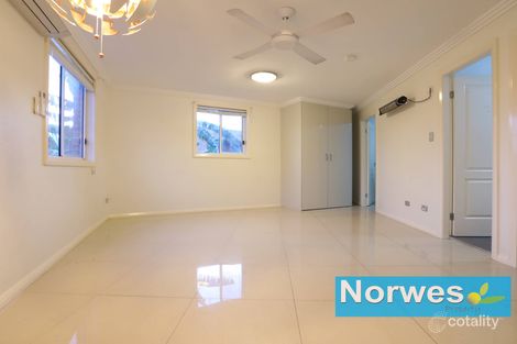 Property photo of 2A Kelly Close Baulkham Hills NSW 2153