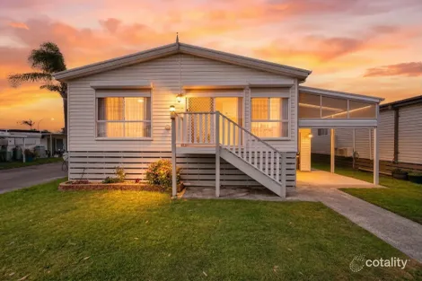 214/120 Osborne Pde, Warilla, NSW 2528