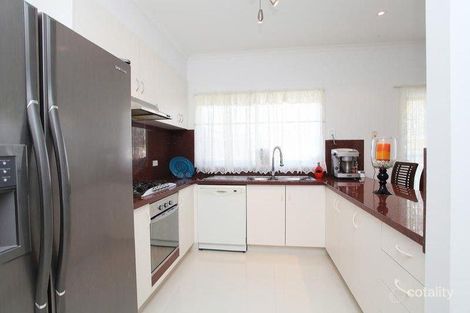 Property photo of 18 Lewis Avenue Burnside VIC 3023