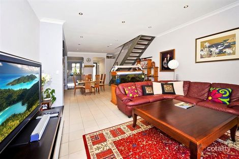 Property photo of 2/23 Anniversary Street Botany NSW 2019