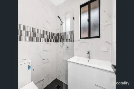 Property photo of 11 Taminga Road Green Valley NSW 2168