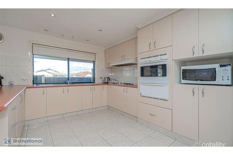 Property photo of 1 Johnson Bowl Meadow Heights VIC 3048