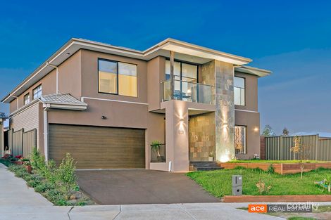 Property photo of 18 Creekside Boulevard Manor Lakes VIC 3024