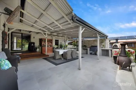Property photo of 25 Shiral Drive Beaconsfield QLD 4740
