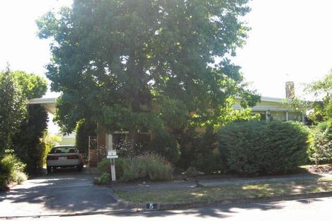 5 Kay Ct, Vermont, VIC 3133