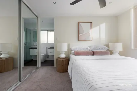 Property photo of 2/13 Bortfield Drive Chiswick NSW 2046