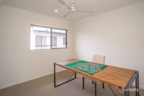 Property photo of 5/26 Careel Close Helensvale QLD 4212