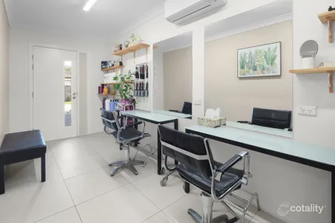Property photo of 66 Lagoon Crescent Bellbowrie QLD 4070