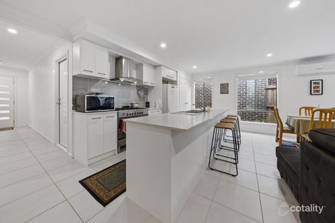 Property photo of 34 Louisville Drive Thornhill Park VIC 3335