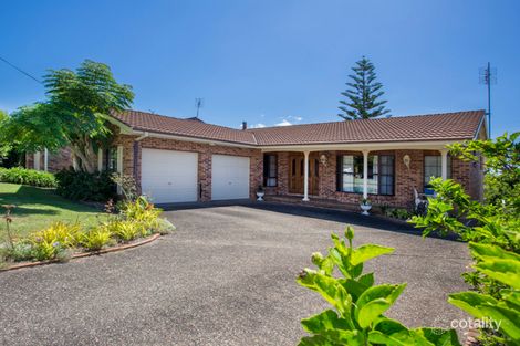 Property photo of 18 Hilltop Crescent Mollymook Beach NSW 2539