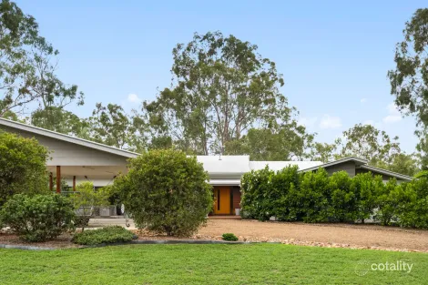 Property photo of 51 Candowie Crescent Karana Downs QLD 4306