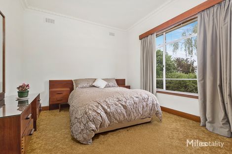 Property photo of 14 Milton Street Macleod VIC 3085