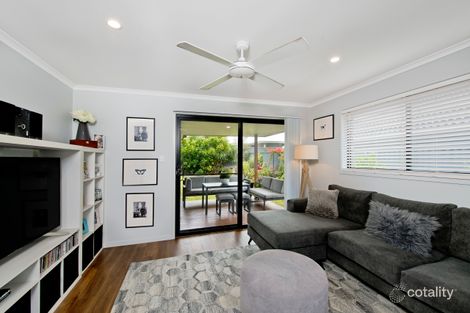 Property photo of 46 Summer Circuit Lake Cathie NSW 2445