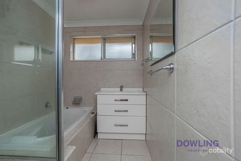 Property photo of 42 Silver Wattle Drive Medowie NSW 2318