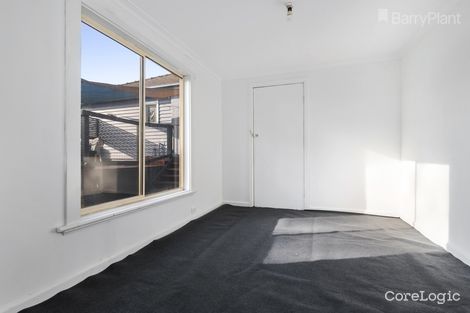 Property photo of 31 Moran Street Long Gully VIC 3550
