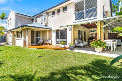 Property photo of 2/75 Tallebudgera Drive Palm Beach QLD 4221