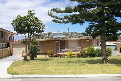 115 Winfield St, Hamilton Hill, WA 6163