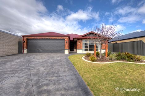20 Dalmilling Dr, The Vines, WA 6069