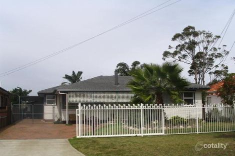 Property photo of 33 Weir Crescent Lurnea NSW 2170
