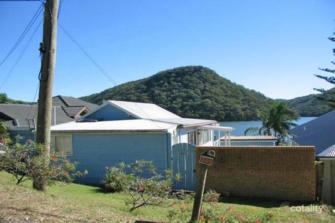 105 Taylor St, Woy Woy Bay, NSW 2256