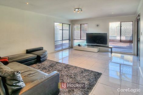 Property photo of 11 Cocoparra Crescent Parkinson QLD 4115