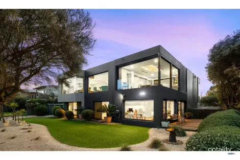 Property photo of 82 Sands Boulevard Torquay VIC 3228