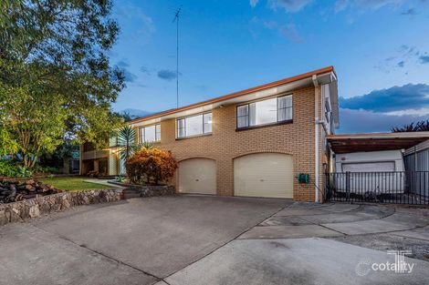Property photo of 22 Honeysuckle Street Mansfield QLD 4122