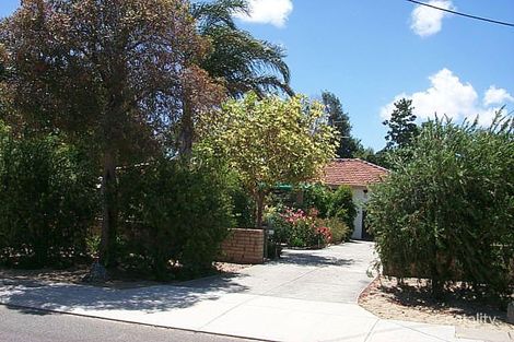 31 Disney Rd, Parmelia, WA 6167