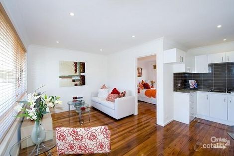 Property photo of 1/3 Jubilee Street Newport VIC 3015