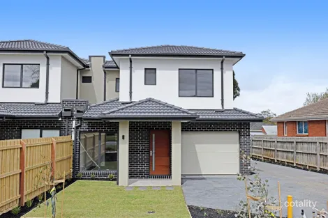 2/39 ORANGE GR, BAYSWATER, VIC 3153