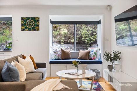 Property photo of 8 Sittella Crescent Coromandel Valley SA 5051