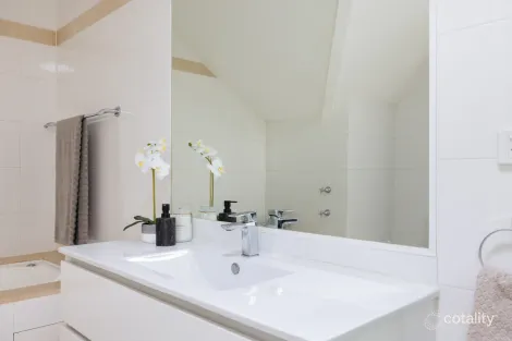 Property photo of 17/2-4 Patrick Street North Willoughby NSW 2068