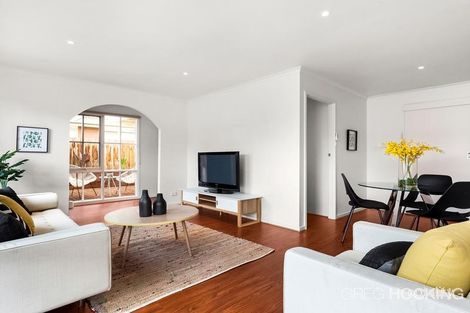 Property photo of 2/28 Grieve Parade Altona VIC 3018