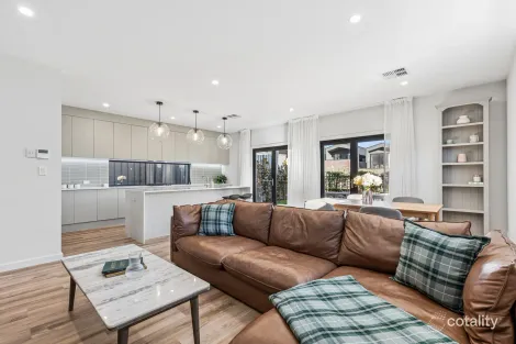 Property photo of 5 Forsyth Close Woodforde SA 5072
