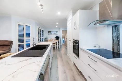 Property photo of 1 Bakara Lane Upper Coomera QLD 4209