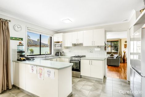 Property photo of 7 Etna Place Bossley Park NSW 2176