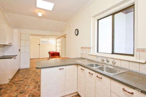 Property photo of 18 Myrtle Grove Tonsley SA 5042