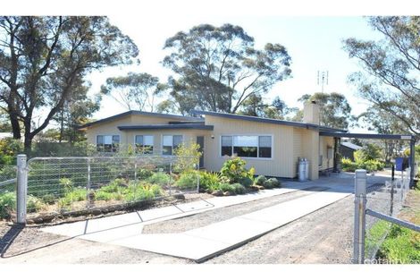 165 Maiden Gully Rd, Maiden Gully, VIC 3551