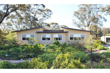 Property photo of 165 Maiden Gully Road Maiden Gully VIC 3551