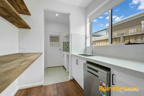 Property photo of 18 Edgerton Place Maddingley VIC 3340