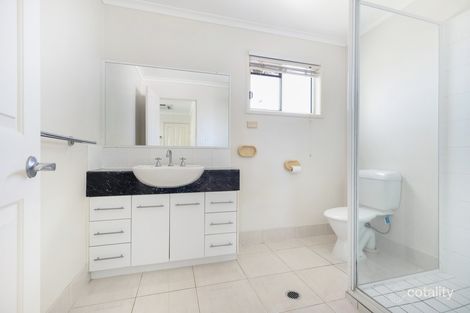 Property photo of 5 Wren Court Emerald QLD 4720