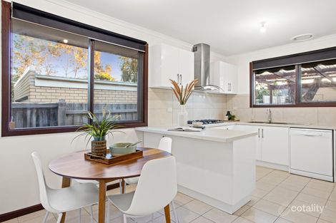 Property photo of 27 Gauntlet Avenue Glen Waverley VIC 3150