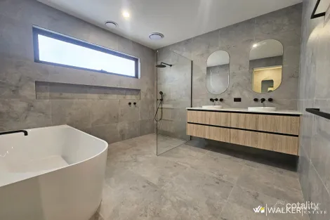 Property photo of 24 Walla Loop Kyabram VIC 3620